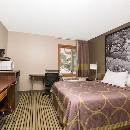 Super 8 By Wyndham St. Cloud Motel Eksteriør bilde