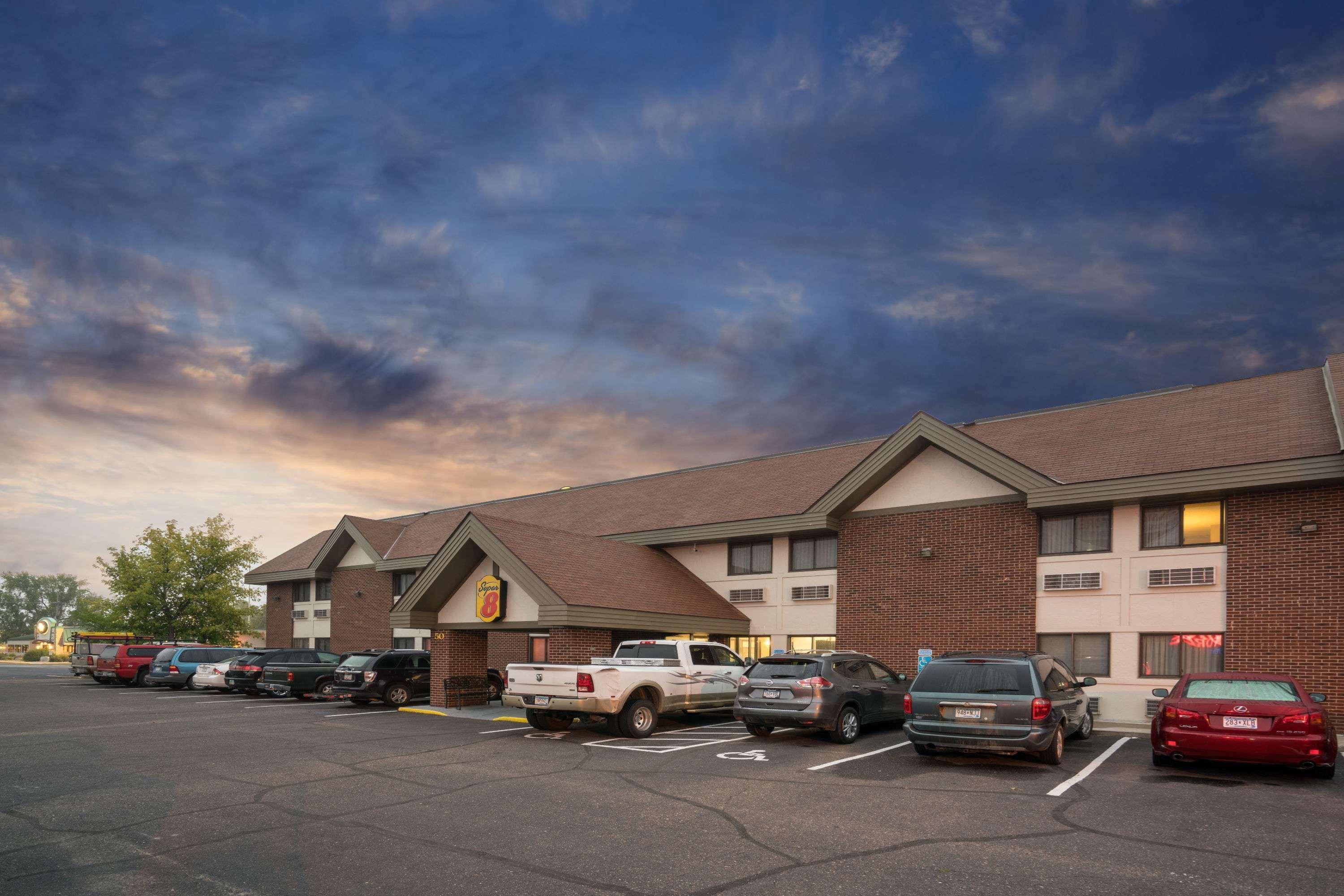 Super 8 By Wyndham St. Cloud Motel Eksteriør bilde